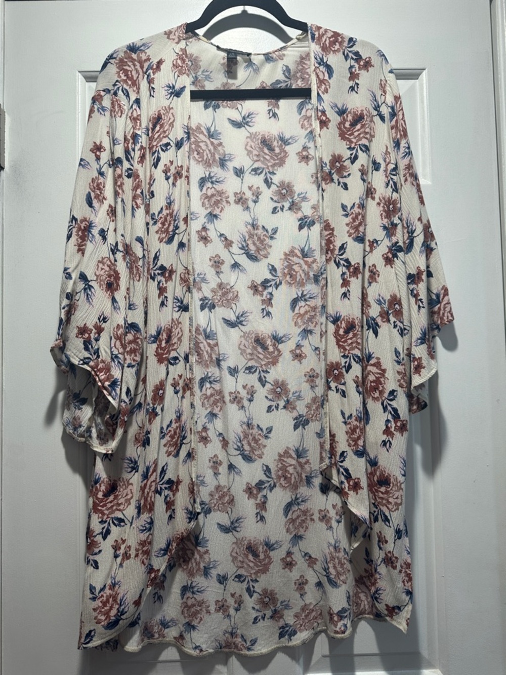 American Eagle Outfitters Cream Floral Open Front Kimono